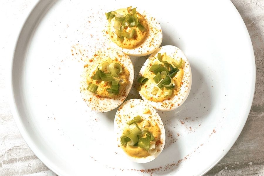 DEVILED EGGS WITH RELISH