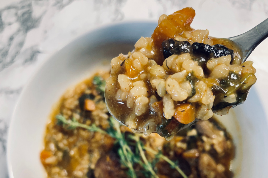 Mushroom soup with rice